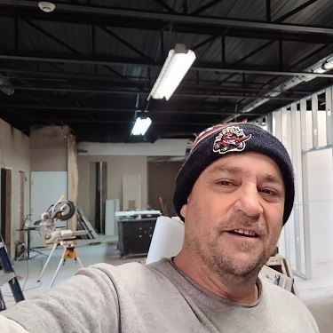 2 Home Painters Oakville, ON